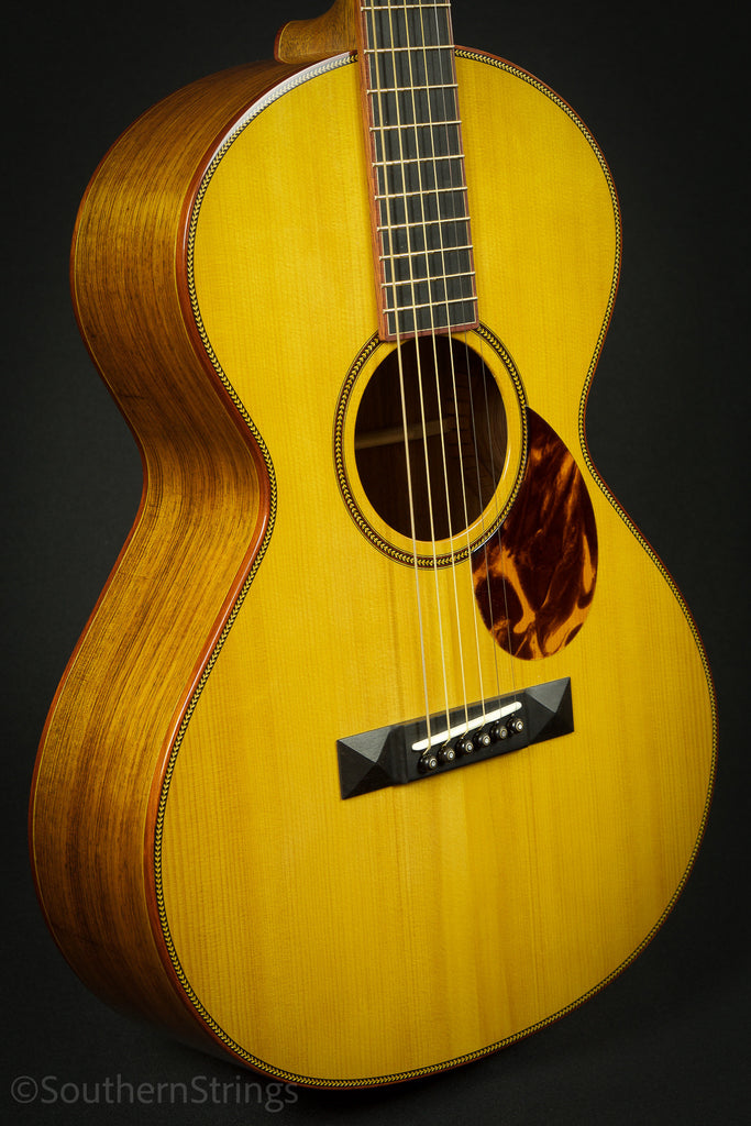 Big Hollow Honduran Rosewood 00 Plainsman