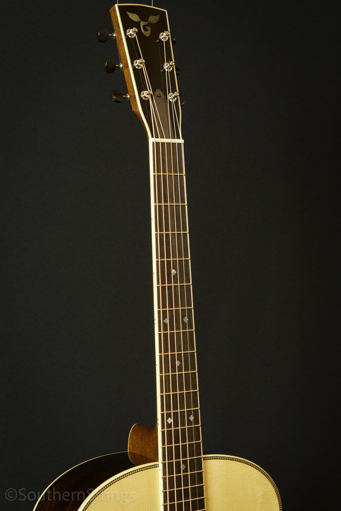 Goodall Traditional Rosewood OM