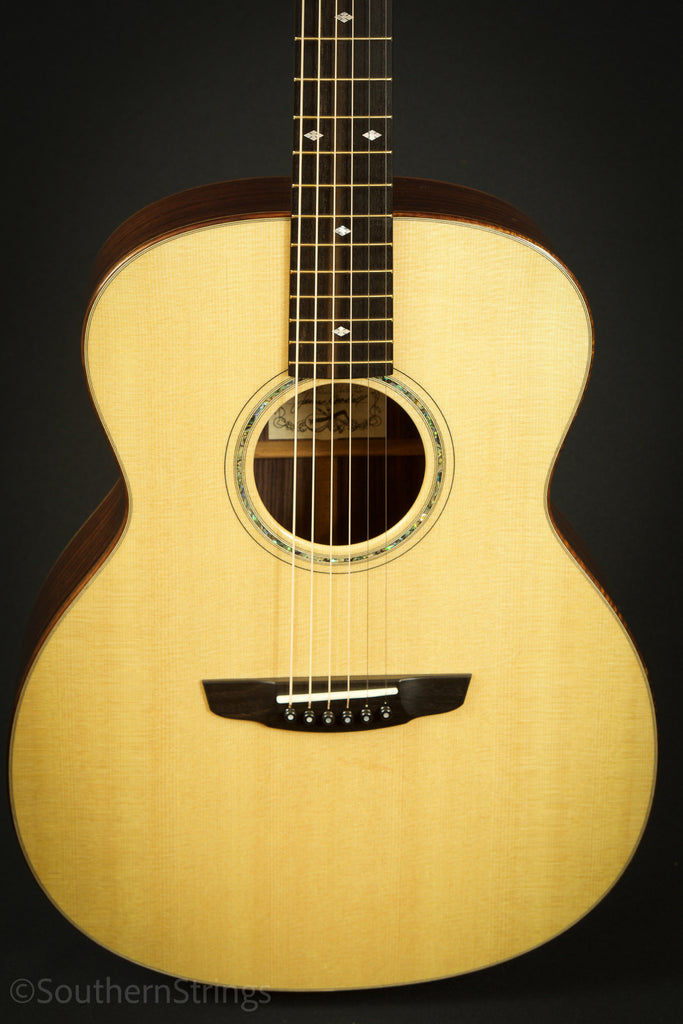 Goodall Concert Jumbo