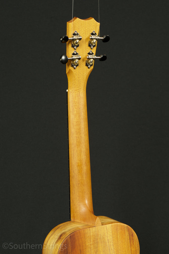 Kanile'a E Silk Tenor